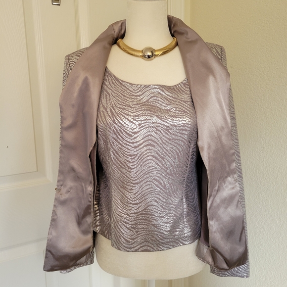 Evening Tank and Jacket - Picture 10 of 14